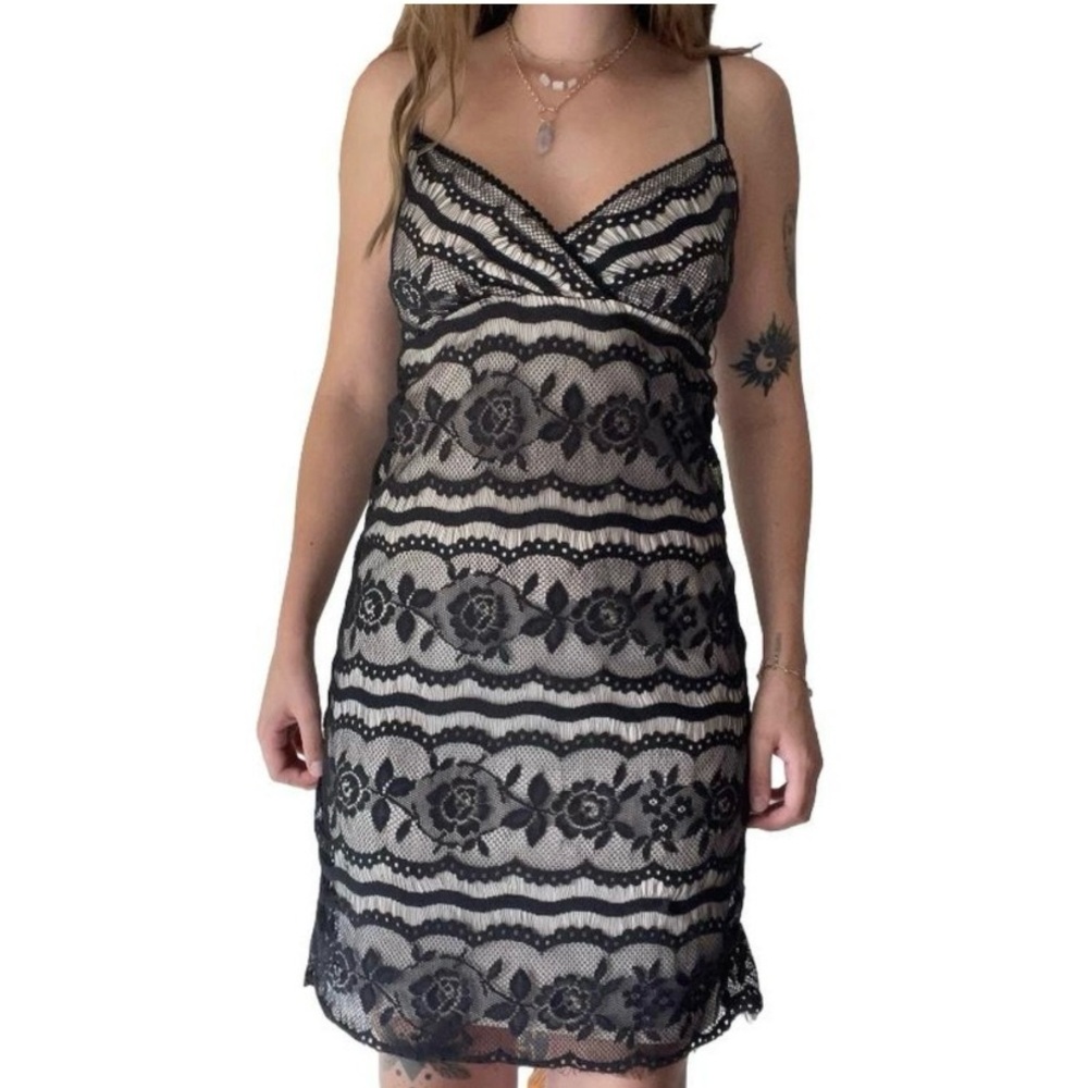 Elegant Black floral Lace Dress with fringe